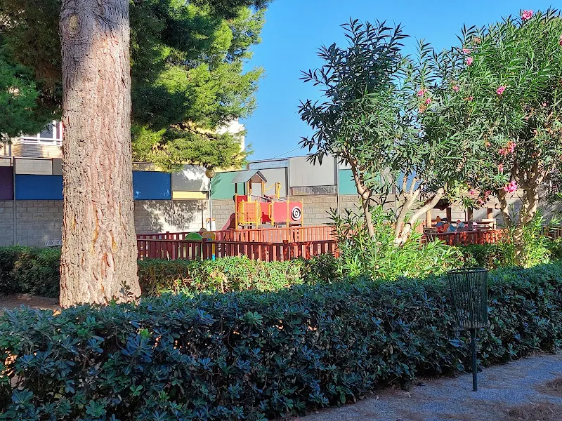 Colegio Público Forn d'Alcedo - Colegio público en Valencia - foto 2