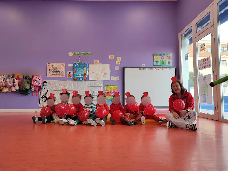 Colegio infantil Molineros - Colegio público en Sevilla - foto 2