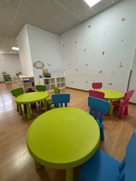 Escuela infantil bilingüe Madreselva - Guardería en Sevilla - foto 2