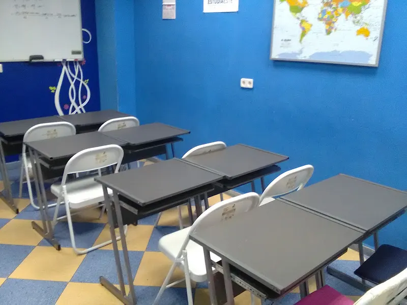 Academia Sevilla Este. Estudiaeste