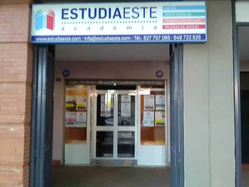 Academia Sevilla Este. Estudiaeste - Centro educativo en Sevilla - foto 2