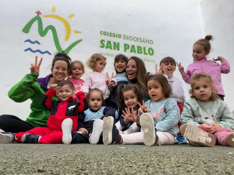 Colegio de Educación Infantil y Primaria Cecilio Pujazón - Colegio público en Málaga - foto 2