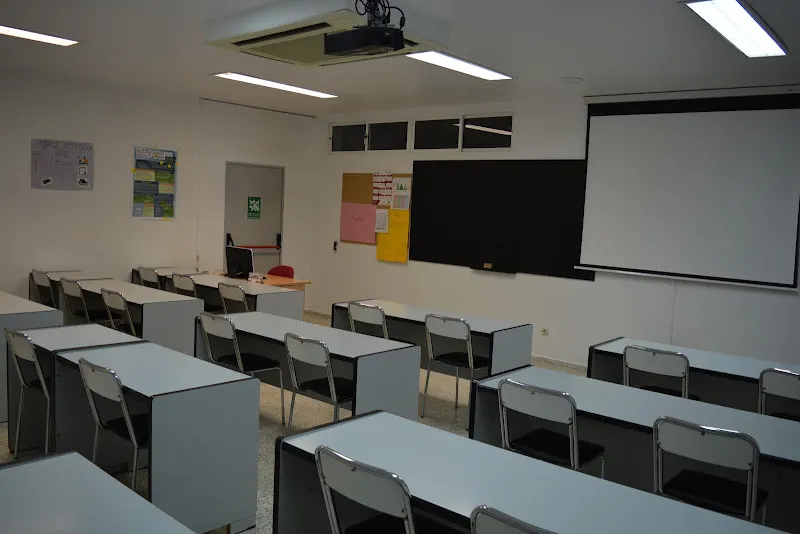 Centro de Estudios Óptima - Málaga