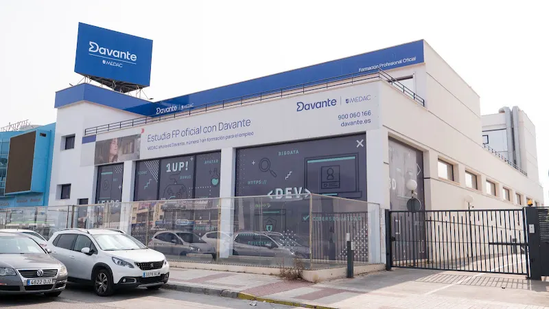 Davante Málaga Nova 🥇 Formación Profesional - Málaga