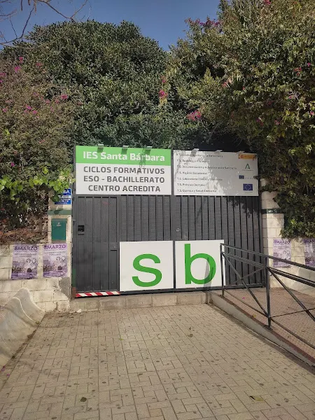 IES Santa Bárbara - Instituto de secundaria en Málaga - foto 2