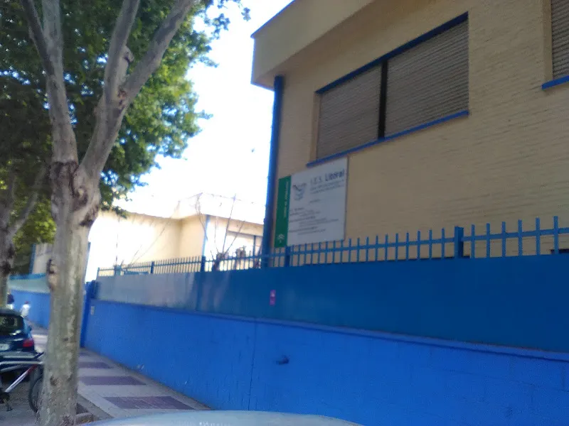 IES Litoral - Instituto de secundaria en Málaga - foto 2