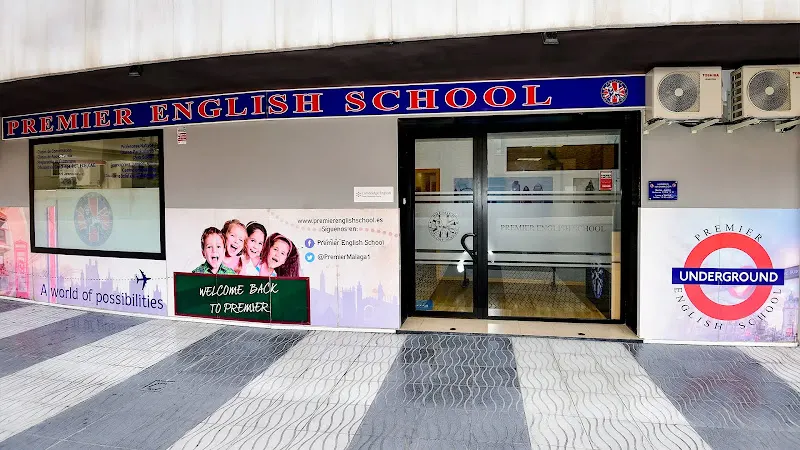 Academia Puyol - Centro educativo en Málaga - foto 3