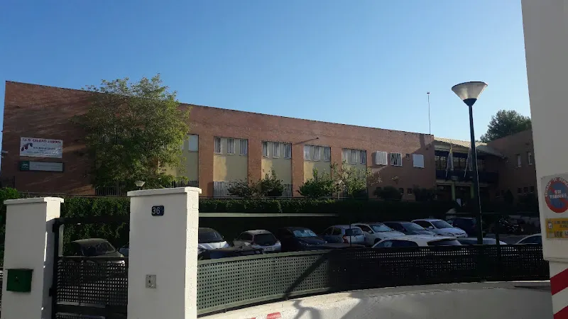 IES Ciudad Jardín - Instituto de secundaria en Málaga - foto 2