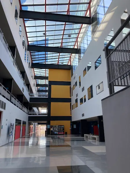 Escuela de Ingenierías Industriales