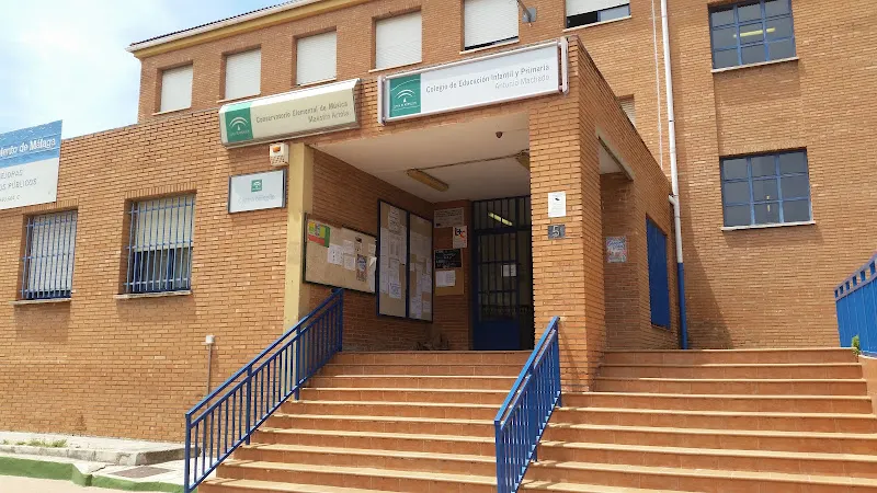 Colegio Público Rafael Dávila Díaz - Colegio público en Málaga - foto 2