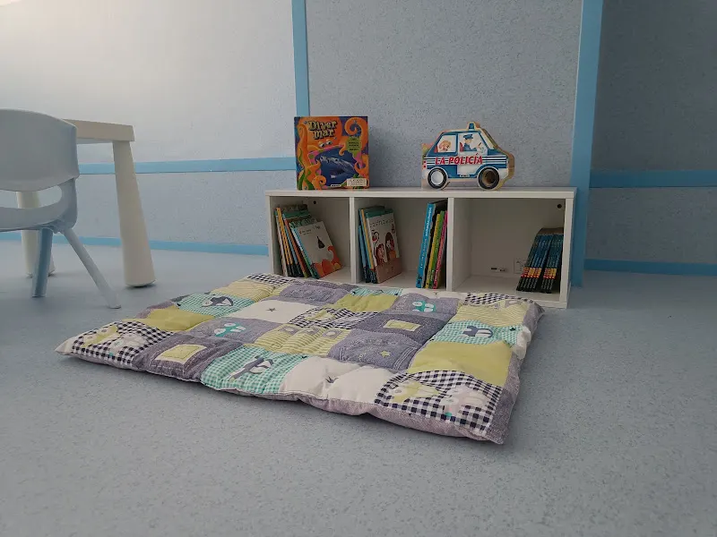 REINA CENTRO DE EDUCACIÓN INFANTIL - Málaga