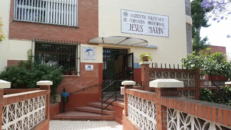IES Politécnico Jesús Marín - Instituto de secundaria en Málaga - foto 2