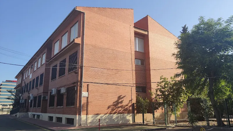 IES Ramón y Cajal - Instituto de secundaria en Murcia - foto 2
