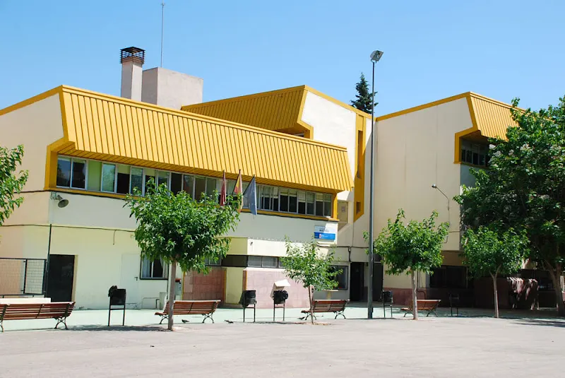 IES Miguel Espinosa - Instituto de secundaria en Murcia - foto 2