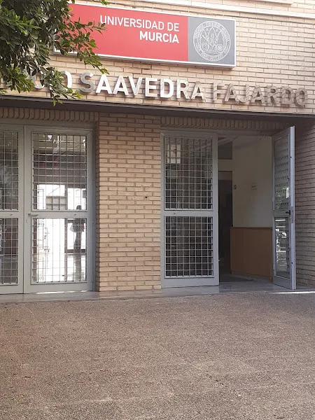 CEIP Saavedra Fajardo - Colegio público en Murcia - foto 2