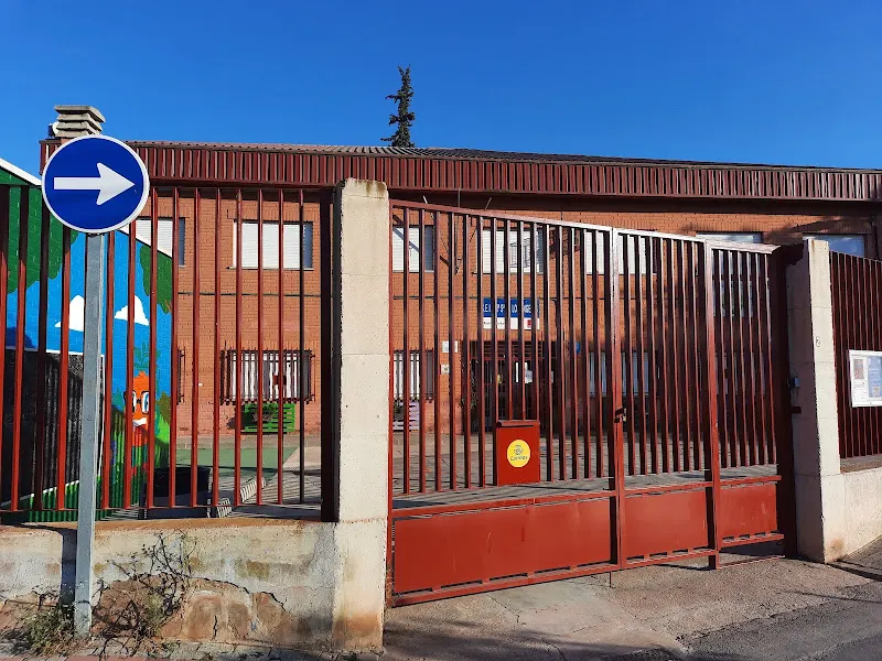 Colegio Público Santo Angel - Colegio público en Murcia - foto 3