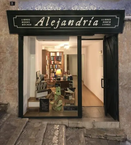 Escuela de Humanidades - Palma