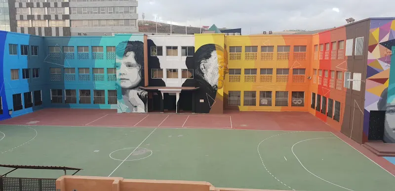 CEIP Iberia - Colegio público en Palmas de Gran Canaria (Las) - foto 3