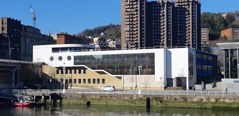 IES Ibarrekolanda - Instituto de secundaria en Bilbao - foto 3