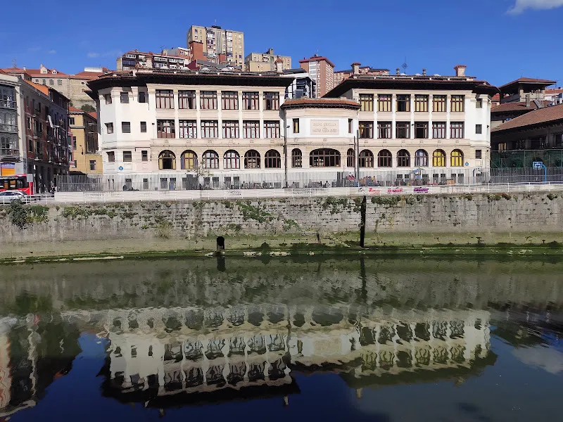 Colegio Público Maestro García Rivero