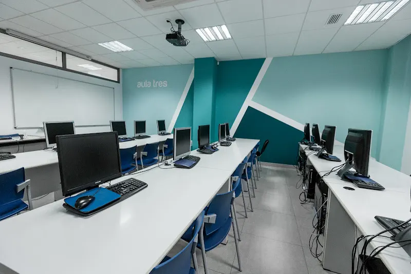 IG Formación - Centro de formación profesional en Alicante - foto 2