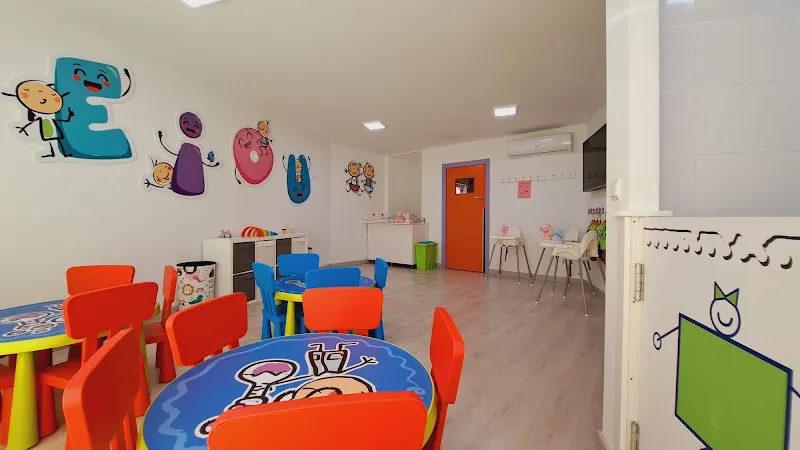 ESCUELA INFANTIL GRAN VÍA PAU - Colegio bilingüe en Alicante - foto 2