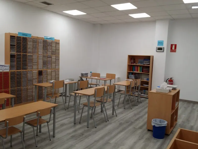 Centro Kumon de Matemáticas, Lectura e Inglés - Programa de actividades extraescolares en Gijón - foto 2