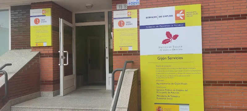 Escuelas Taller "Gijón Acompaña" - Centro educativo en Gijón - foto 2