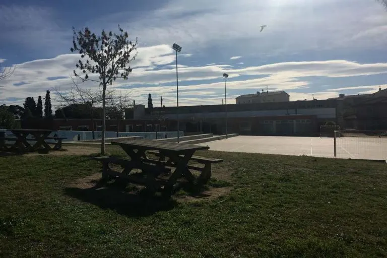 Escola Ginesta - Colegio público en Vilanova i la Geltrú - foto 2