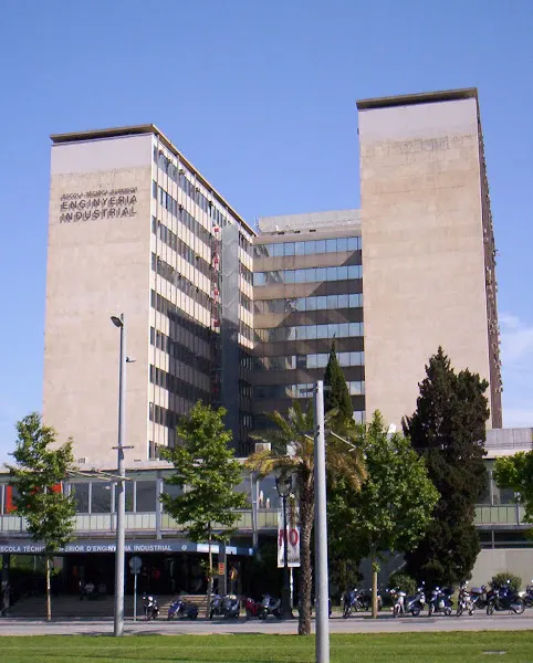 UPC Escuela Técnica Superior de Ingeniería Industrial de Barcelona (ETSEIB) - Escuela universitaria en Barcelona - foto 2