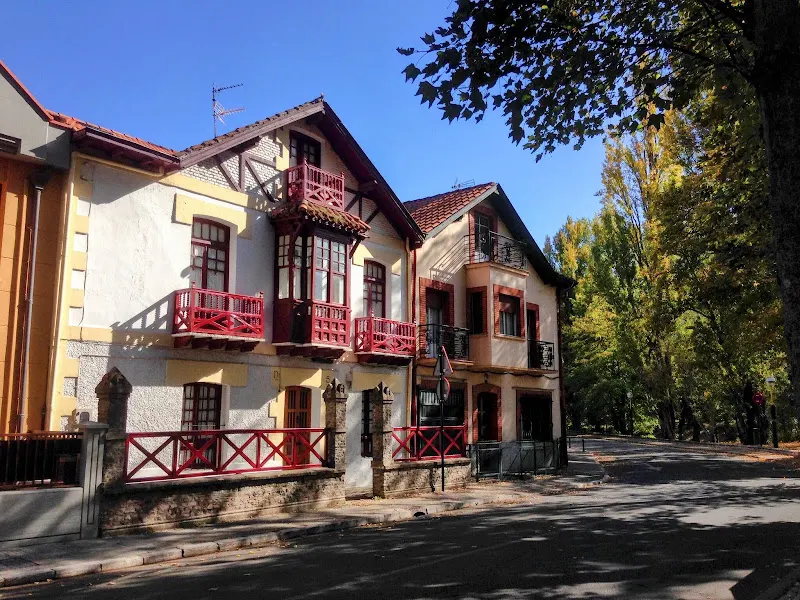 Escuela Infantil Villa Gasteiz - Guardería en Vitoria-Gasteiz - foto 2