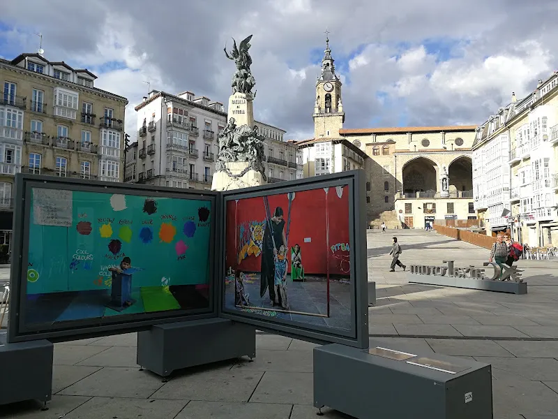 CEIP Ramón Bajo HLHI - Vitoria-Gasteiz
