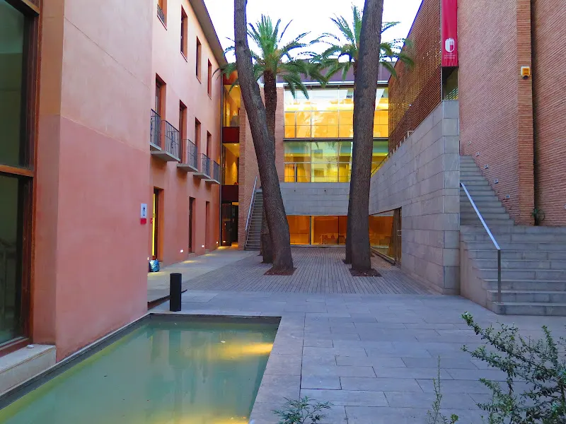 Escuela Internacional de Protocolo de Granada - Granada