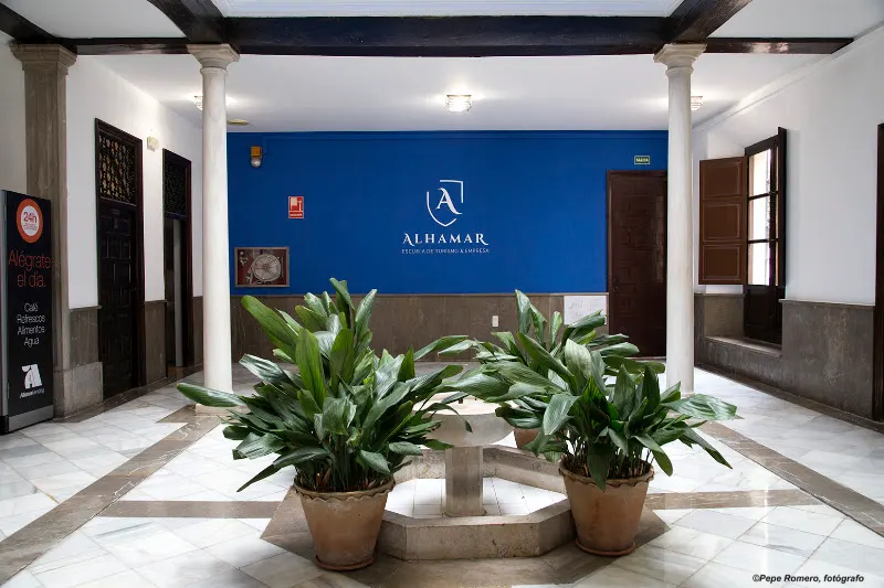 Alhamar Escuela de Turismo y Empresa - Granada