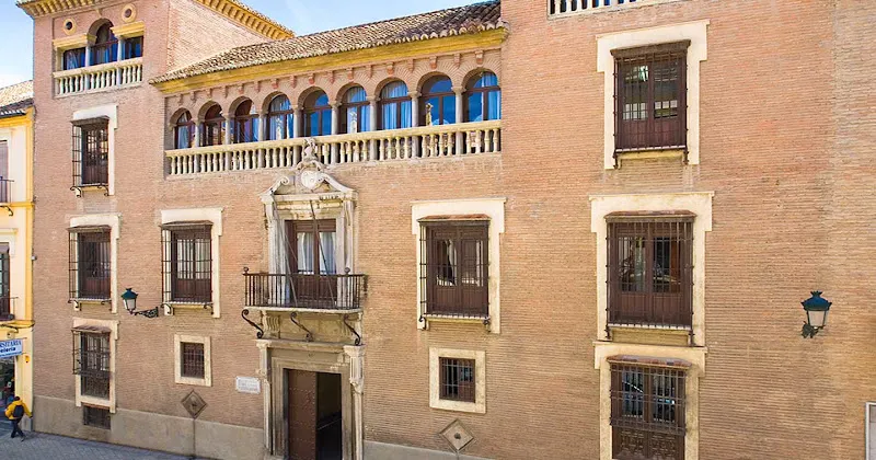 Real Conservatorio Superior de Música "Victoria Eugenia" de Granada - Centro educativo en Granada - foto 2