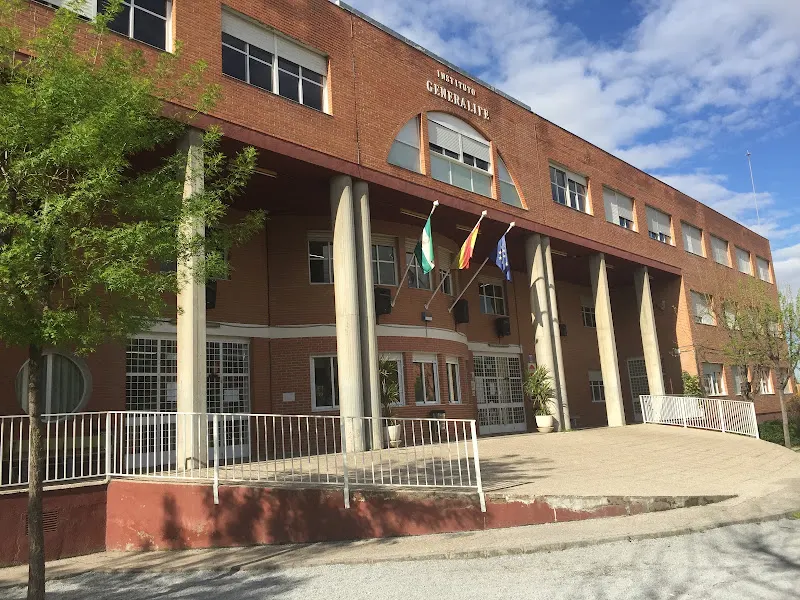 IES Generalife - Instituto de secundaria en Granada - foto 2