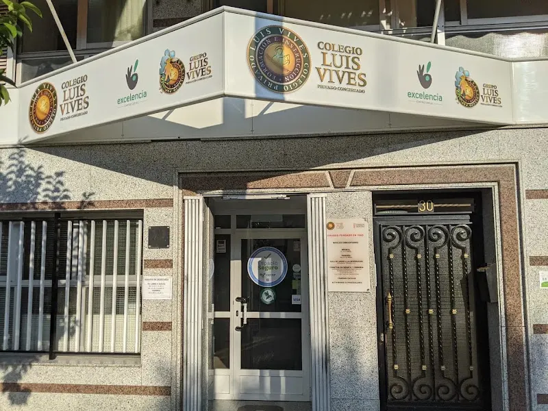 Colegio Av de la Libertad - Elche