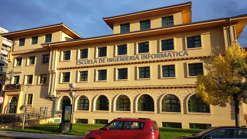 Escuela de Ingeniería Informática - Oviedo