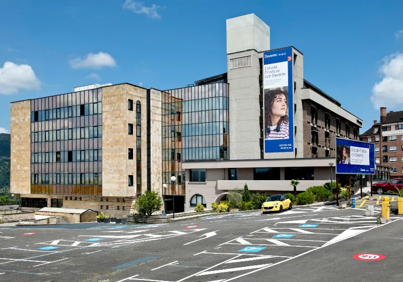 Davante MEDAC Oviedo Plaza Occidente 🥇 FP Oviedo - Centro de formación profesional en Oviedo - foto 2