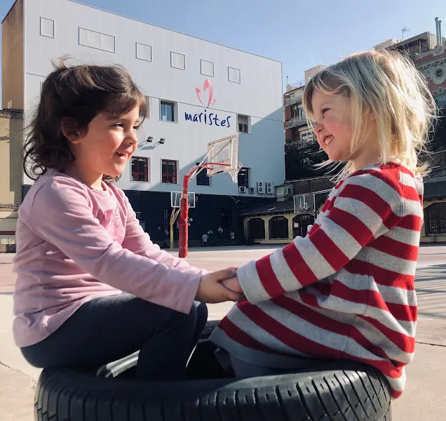 Colegio Ramiro de Maeztu - 2 - Escuela de enseñanza general en Badalona - foto 3