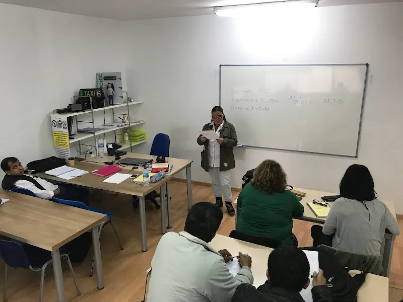 ESCUELA DE FORMACIÓN DEL TAXI DE BADALONA, S.L.