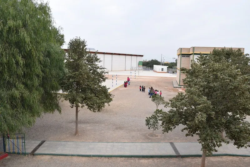 CEIP Luís Vives - Colegio público en Cartagena - foto 2