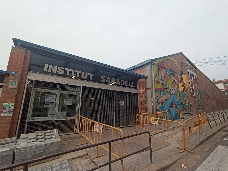 Institut Sabadell - Instituto de secundaria en Sabadell - foto 2