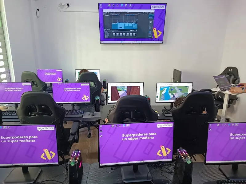 Algorithmics Torrejón de Ardoz. Escuela de programación para niños/as y jóvenes de 6 a 18 años - Torrejón de Ardoz