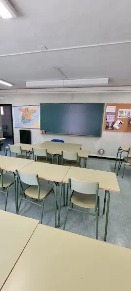 Escuela Para Adultos - Alcalá de Henares