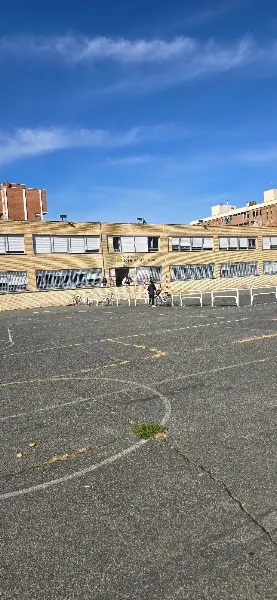 Escuela infantil de los Angeles - Guardería en Pamplona - foto 3