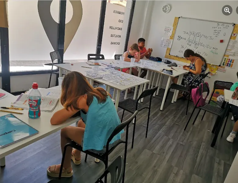 37N FORMACIÓN Academia en Almería