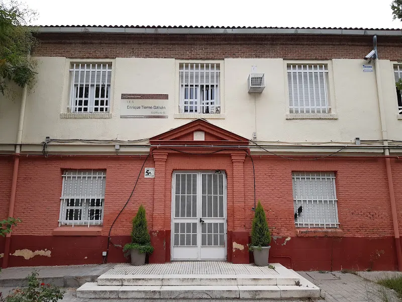 IES Enrique Tierno Galván Edificio B - Leganés