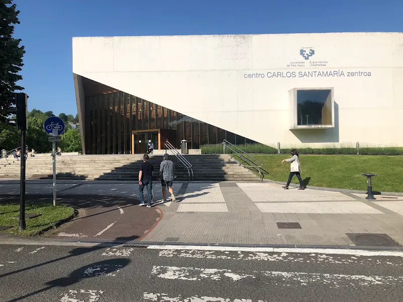 Centro Ignacio Maria Barriola - Aulario UPV/EHU - Donostia-San Sebastian