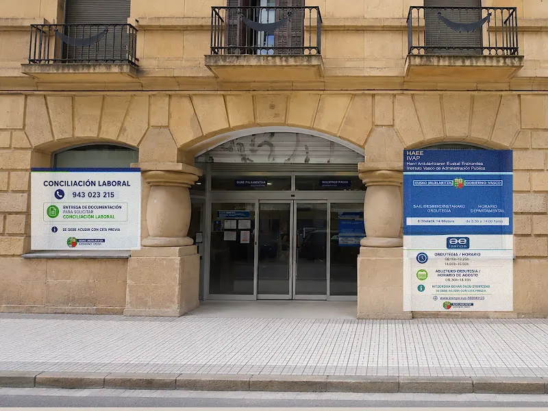 Gobierno Vasco-Eusko Jaurlaritza - Colegio público en Donostia-San Sebastian - foto 2